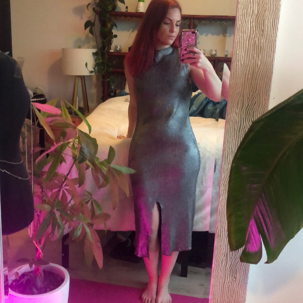 Gorgeous silver knit dress with slit size medium